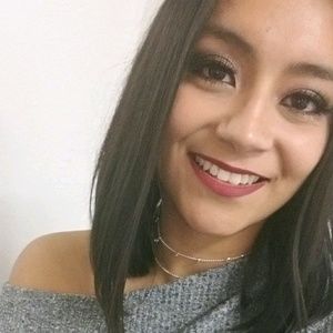 Meet your Posher, Perla